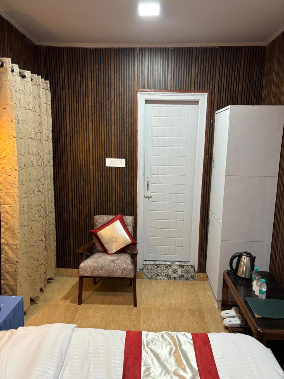 Hotel Amar Mussoorie Exteriér fotografie