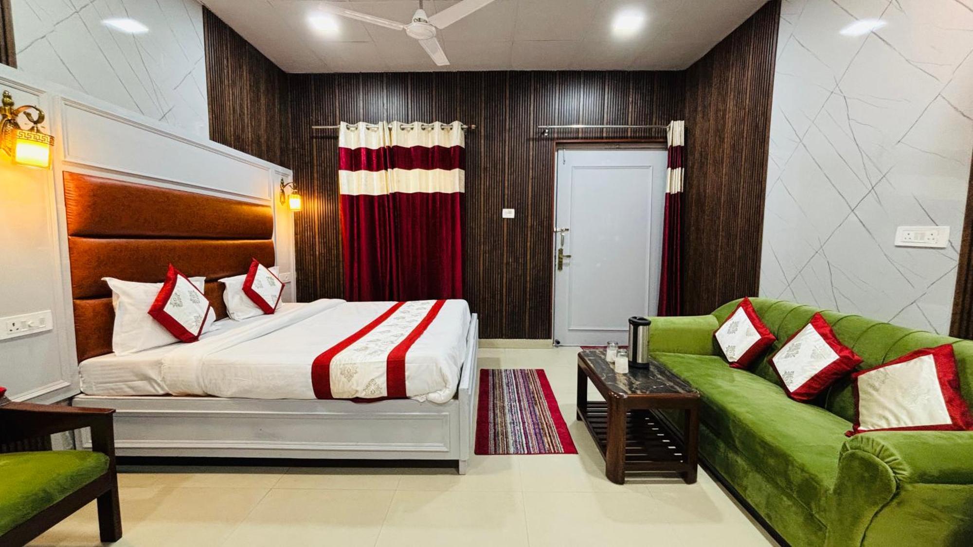 Hotel Amar Mussoorie Exteriér fotografie