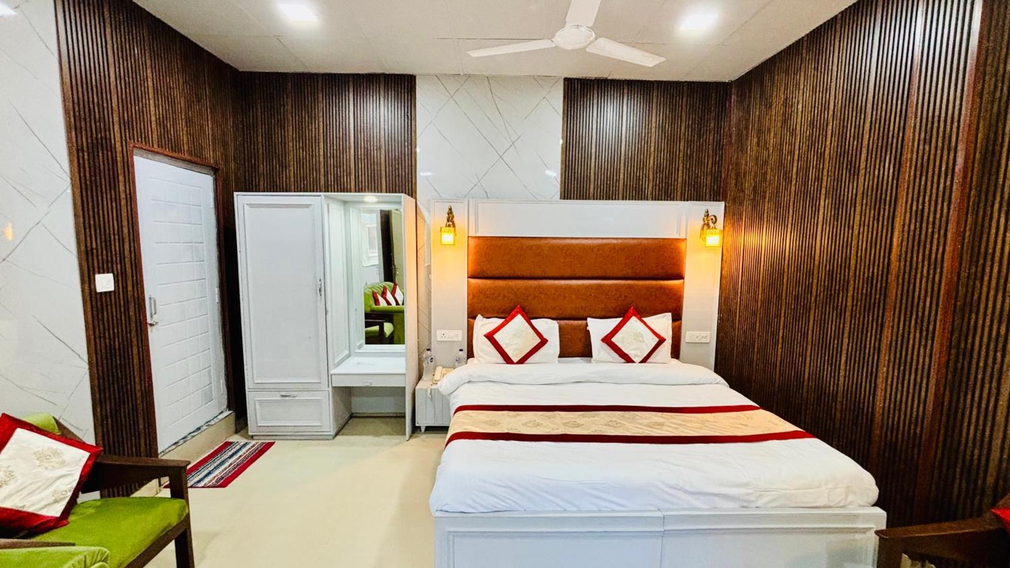 Hotel Amar Mussoorie Exteriér fotografie